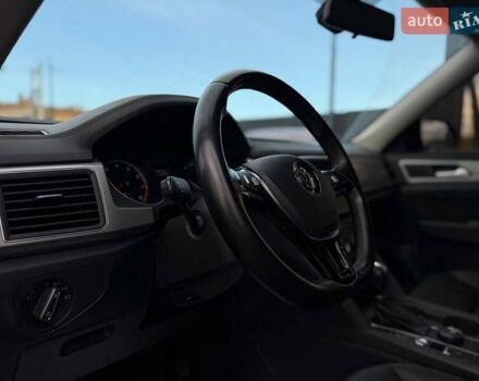 Синий Фольксваген Atlas, объемом двигателя 3.6 л и пробегом 136 тыс. км за 25000 $, фото 11 на Automoto.ua