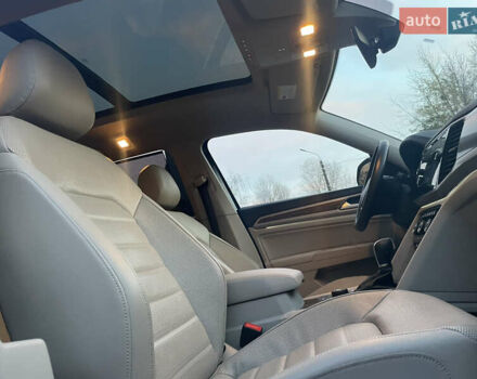 Синій Фольксваген Atlas, об'ємом двигуна 3.6 л та пробігом 93 тис. км за 25500 $, фото 12 на Automoto.ua
