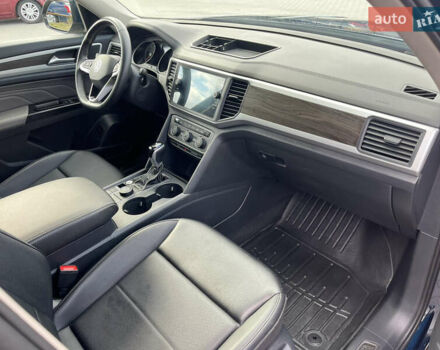 Синий Фольксваген Atlas, объемом двигателя 3.6 л и пробегом 108 тыс. км за 32500 $, фото 20 на Automoto.ua