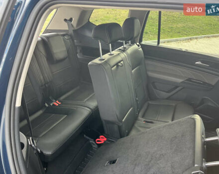 Синий Фольксваген Atlas, объемом двигателя 3.6 л и пробегом 108 тыс. км за 32500 $, фото 27 на Automoto.ua