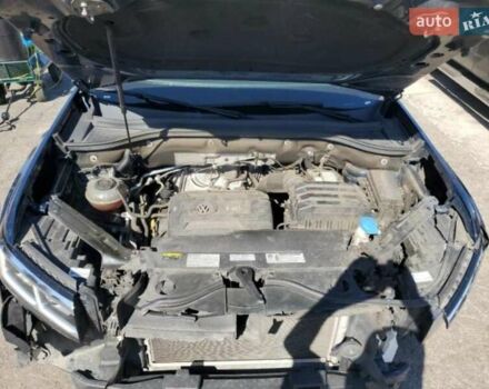 Синій Фольксваген Atlas, об'ємом двигуна 1.98 л та пробігом 124 тис. км за 14900 $, фото 9 на Automoto.ua