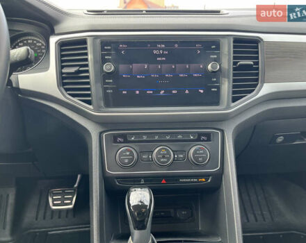 Синий Фольксваген Atlas, объемом двигателя 3.6 л и пробегом 108 тыс. км за 32500 $, фото 35 на Automoto.ua