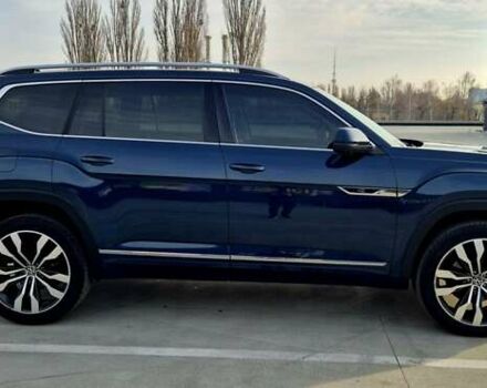 Синий Фольксваген Atlas, объемом двигателя 3.6 л и пробегом 88 тыс. км за 36000 $, фото 2 на Automoto.ua