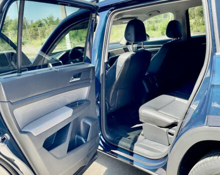 Синий Фольксваген Atlas, объемом двигателя 3.6 л и пробегом 53 тыс. км за 24500 $, фото 49 на Automoto.ua