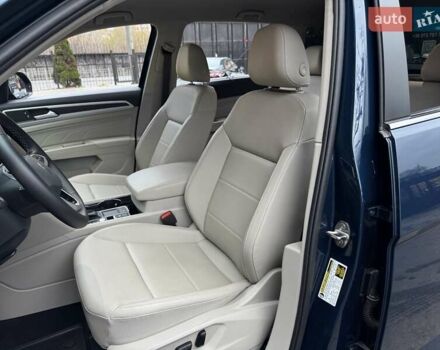 Синий Фольксваген Atlas, объемом двигателя 1.98 л и пробегом 9 тыс. км за 32900 $, фото 9 на Automoto.ua