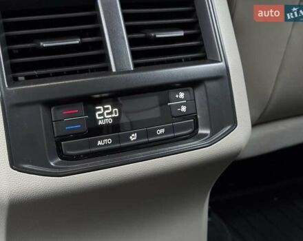 Синий Фольксваген Atlas, объемом двигателя 1.98 л и пробегом 9 тыс. км за 32900 $, фото 27 на Automoto.ua