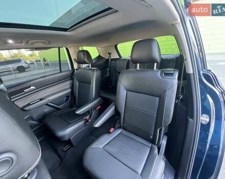 Синий Фольксваген Atlas, объемом двигателя 3.6 л и пробегом 12 тыс. км за 35999 $, фото 42 на Automoto.ua