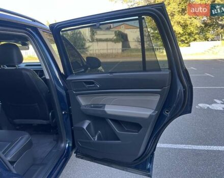 Синий Фольксваген Atlas, объемом двигателя 3.6 л и пробегом 12 тыс. км за 35999 $, фото 43 на Automoto.ua