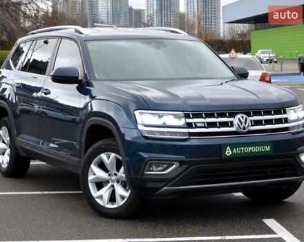 Синий Фольксваген Atlas, объемом двигателя 3.6 л и пробегом 173 тыс. км за 19500 $, фото 1 на Automoto.ua