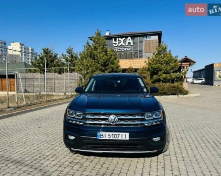 Синий Фольксваген Atlas, объемом двигателя 3.6 л и пробегом 65 тыс. км за 24500 $, фото 1 на Automoto.ua