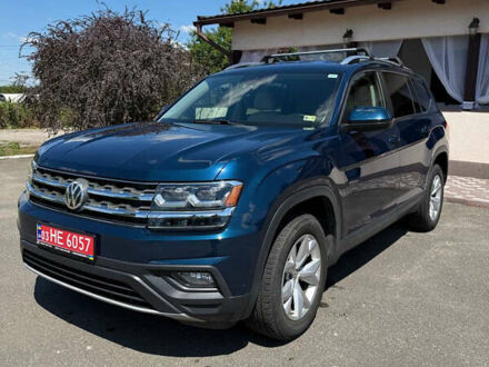 Синій Фольксваген Atlas, об'ємом двигуна 2 л та пробігом 95 тис. км за 20900 $, фото 1 на Automoto.ua