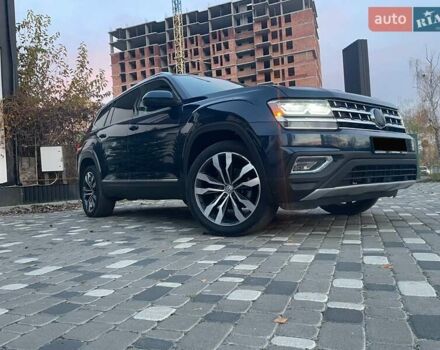 Синій Фольксваген Atlas, об'ємом двигуна 3.6 л та пробігом 93 тис. км за 25500 $, фото 1 на Automoto.ua