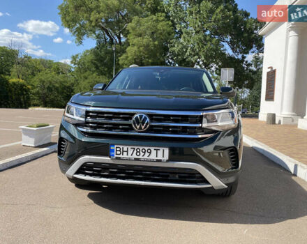 Зеленый Фольксваген Atlas, объемом двигателя 1.98 л и пробегом 92 тыс. км за 36000 $, фото 3 на Automoto.ua