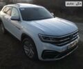 Білий Фольксваген Atlas Cross Sport, об'ємом двигуна 2 л та пробігом 55 тис. км за 33500 $, фото 1 на Automoto.ua