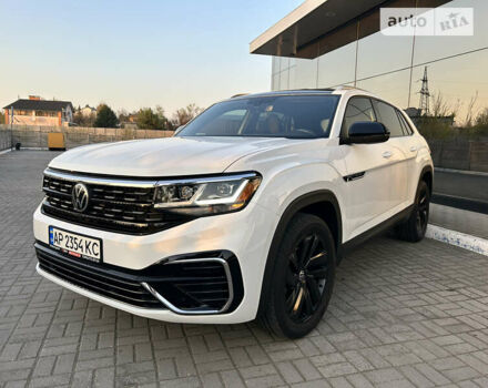 Білий Фольксваген Atlas Cross Sport, об'ємом двигуна 2 л та пробігом 67 тис. км за 25800 $, фото 19 на Automoto.ua