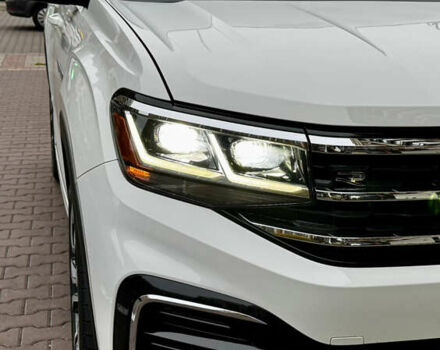 Белый Фольксваген Atlas Cross Sport, объемом двигателя 3.6 л и пробегом 44 тыс. км за 29900 $, фото 34 на Automoto.ua