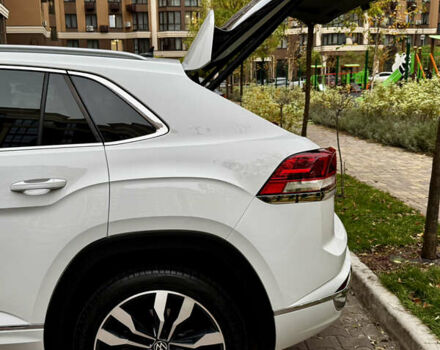 Белый Фольксваген Atlas Cross Sport, объемом двигателя 3.6 л и пробегом 44 тыс. км за 29900 $, фото 54 на Automoto.ua