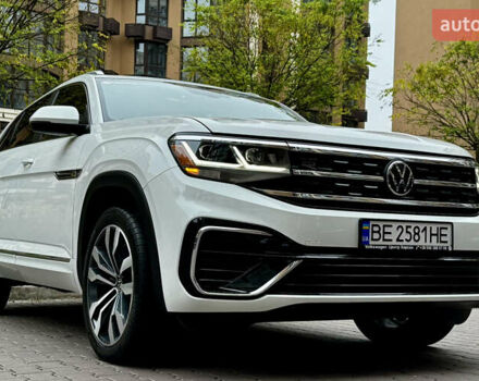 Белый Фольксваген Atlas Cross Sport, объемом двигателя 3.6 л и пробегом 44 тыс. км за 29900 $, фото 24 на Automoto.ua