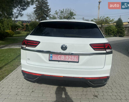 Белый Фольксваген Atlas Cross Sport, объемом двигателя 2 л и пробегом 91 тыс. км за 22700 $, фото 16 на Automoto.ua