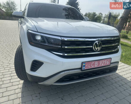 Белый Фольксваген Atlas Cross Sport, объемом двигателя 2 л и пробегом 91 тыс. км за 22700 $, фото 7 на Automoto.ua