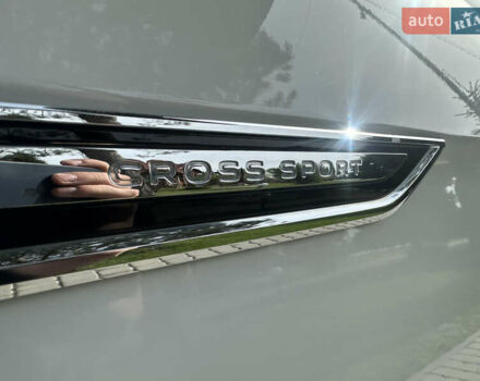 Белый Фольксваген Atlas Cross Sport, объемом двигателя 2 л и пробегом 91 тыс. км за 22700 $, фото 42 на Automoto.ua