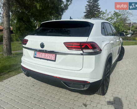 Белый Фольксваген Atlas Cross Sport, объемом двигателя 2 л и пробегом 91 тыс. км за 22700 $, фото 15 на Automoto.ua