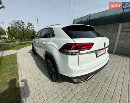 Белый Фольксваген Atlas Cross Sport, объемом двигателя 2 л и пробегом 91 тыс. км за 22700 $, фото 19 на Automoto.ua