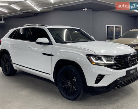 Белый Фольксваген Atlas Cross Sport, объемом двигателя 3.6 л и пробегом 87 тыс. км за 29999 $, фото 5 на Automoto.ua