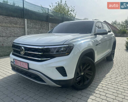 Белый Фольксваген Atlas Cross Sport, объемом двигателя 2 л и пробегом 91 тыс. км за 22700 $, фото 25 на Automoto.ua