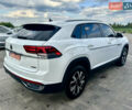 Белый Фольксваген Atlas Cross Sport, объемом двигателя 2 л и пробегом 73 тыс. км за 23500 $, фото 4 на Automoto.ua