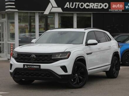 Белый Фольксваген Atlas Cross Sport, объемом двигателя 3.6 л и пробегом 84 тыс. км за 32000 $, фото 1 на Automoto.ua