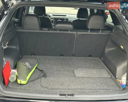 Черный Фольксваген Atlas Cross Sport, объемом двигателя 2 л и пробегом 121 тыс. км за 25950 $, фото 38 на Automoto.ua