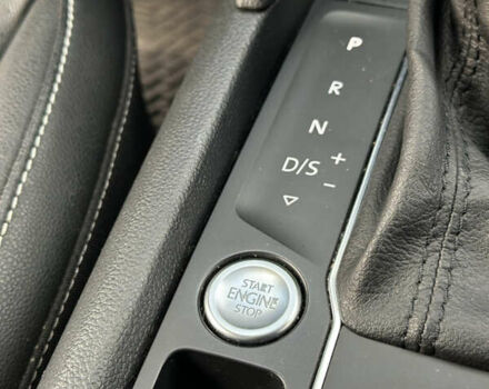 Черный Фольксваген Atlas Cross Sport, объемом двигателя 2 л и пробегом 121 тыс. км за 25950 $, фото 25 на Automoto.ua