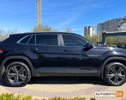 Черный Фольксваген Atlas Cross Sport, объемом двигателя 2 л и пробегом 30 тыс. км за 29400 $, фото 7 на Automoto.ua