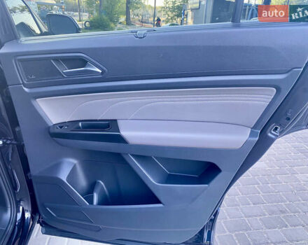 Черный Фольксваген Atlas Cross Sport, объемом двигателя 3.6 л и пробегом 45 тыс. км за 41500 $, фото 21 на Automoto.ua