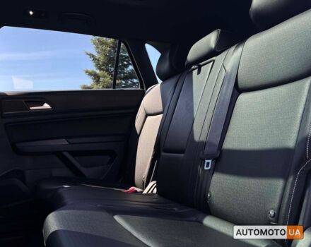 Черный Фольксваген Atlas Cross Sport, объемом двигателя 2 л и пробегом 30 тыс. км за 29400 $, фото 9 на Automoto.ua