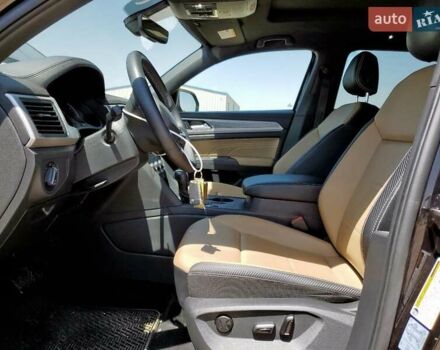 Черный Фольксваген Atlas Cross Sport, объемом двигателя 0 л и пробегом 79 тыс. км за 9100 $, фото 7 на Automoto.ua