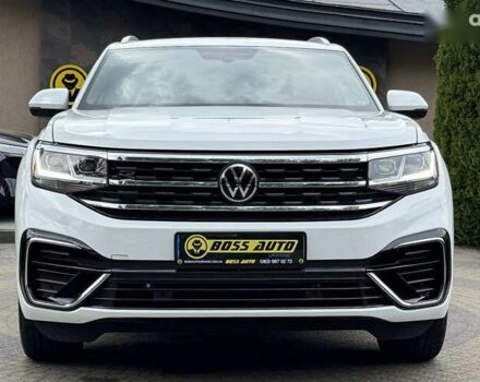 Фольксваген Atlas Cross Sport, объемом двигателя 2 л и пробегом 55 тыс. км за 29200 $, фото 1 на Automoto.ua