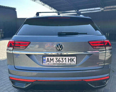 Серый Фольксваген Atlas Cross Sport, объемом двигателя 2 л и пробегом 36 тыс. км за 27900 $, фото 9 на Automoto.ua