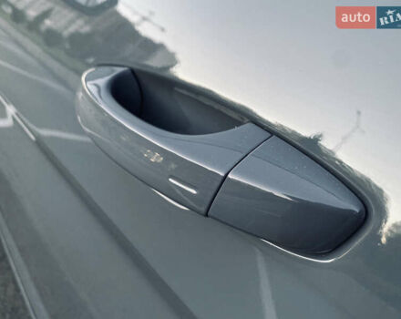 Серый Фольксваген Atlas Cross Sport, объемом двигателя 3.6 л и пробегом 86 тыс. км за 27000 $, фото 14 на Automoto.ua