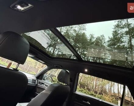 Сірий Фольксваген Atlas Cross Sport, об'ємом двигуна 3.6 л та пробігом 59 тис. км за 38500 $, фото 12 на Automoto.ua