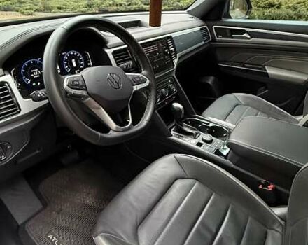 Сірий Фольксваген Atlas Cross Sport, об'ємом двигуна 3.6 л та пробігом 59 тис. км за 38500 $, фото 28 на Automoto.ua
