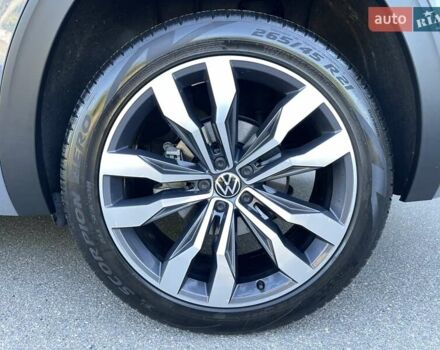 Сірий Фольксваген Atlas Cross Sport, об'ємом двигуна 3.6 л та пробігом 28 тис. км за 33500 $, фото 50 на Automoto.ua
