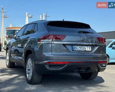 Серый Фольксваген Atlas Cross Sport, объемом двигателя 3.6 л и пробегом 56 тыс. км за 32000 $, фото 3 на Automoto.ua