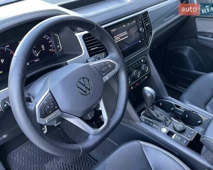 Сірий Фольксваген Atlas Cross Sport, об'ємом двигуна 3.6 л та пробігом 28 тис. км за 33500 $, фото 62 на Automoto.ua