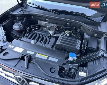 Сірий Фольксваген Atlas Cross Sport, об'ємом двигуна 3.6 л та пробігом 28 тис. км за 33500 $, фото 57 на Automoto.ua
