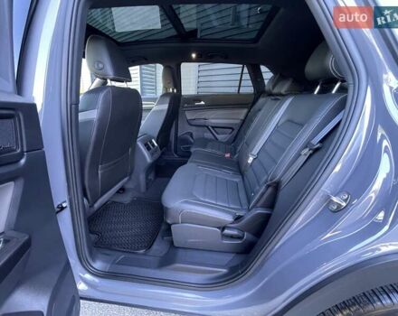 Сірий Фольксваген Atlas Cross Sport, об'ємом двигуна 3.6 л та пробігом 28 тис. км за 33500 $, фото 81 на Automoto.ua