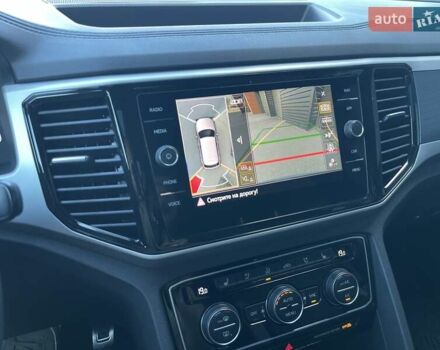 Сірий Фольксваген Atlas Cross Sport, об'ємом двигуна 3.6 л та пробігом 28 тис. км за 33500 $, фото 89 на Automoto.ua