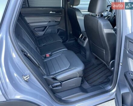 Сірий Фольксваген Atlas Cross Sport, об'ємом двигуна 3.6 л та пробігом 28 тис. км за 33500 $, фото 97 на Automoto.ua