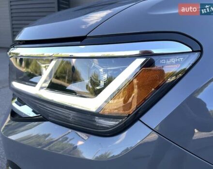 Сірий Фольксваген Atlas Cross Sport, об'ємом двигуна 3.6 л та пробігом 28 тис. км за 33500 $, фото 46 на Automoto.ua